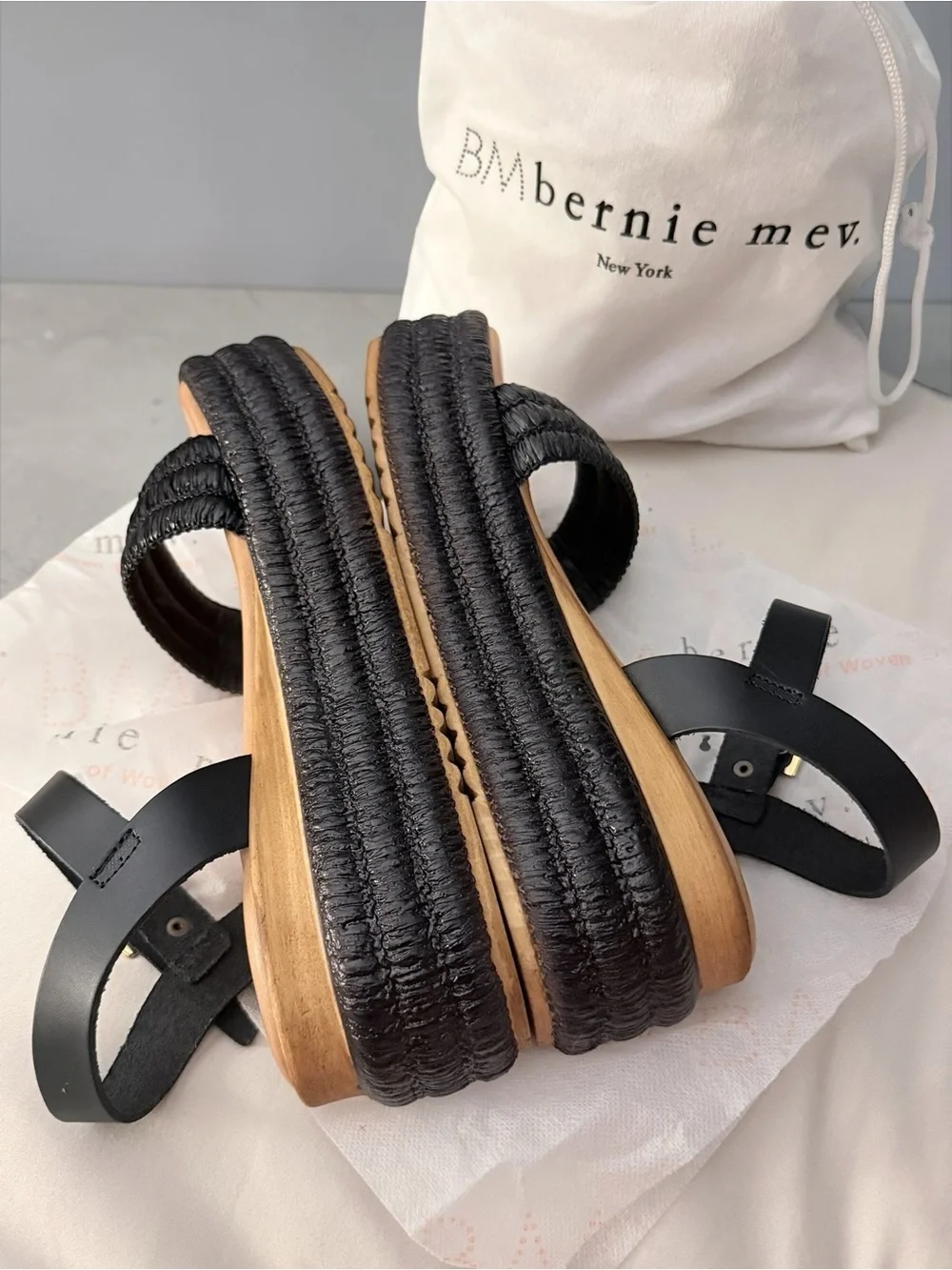 Bernie Mev Premium Made in Italy Black Raffia Leather Platform Sandals RARE